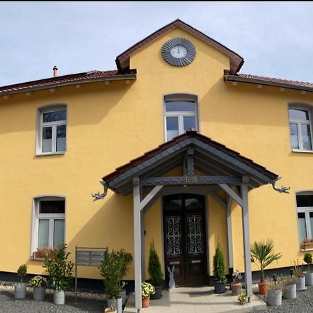 Haus Eveline - Ferienwohnungen Unterhalb Der Wartburg - Eisenach Eksteriør bilde