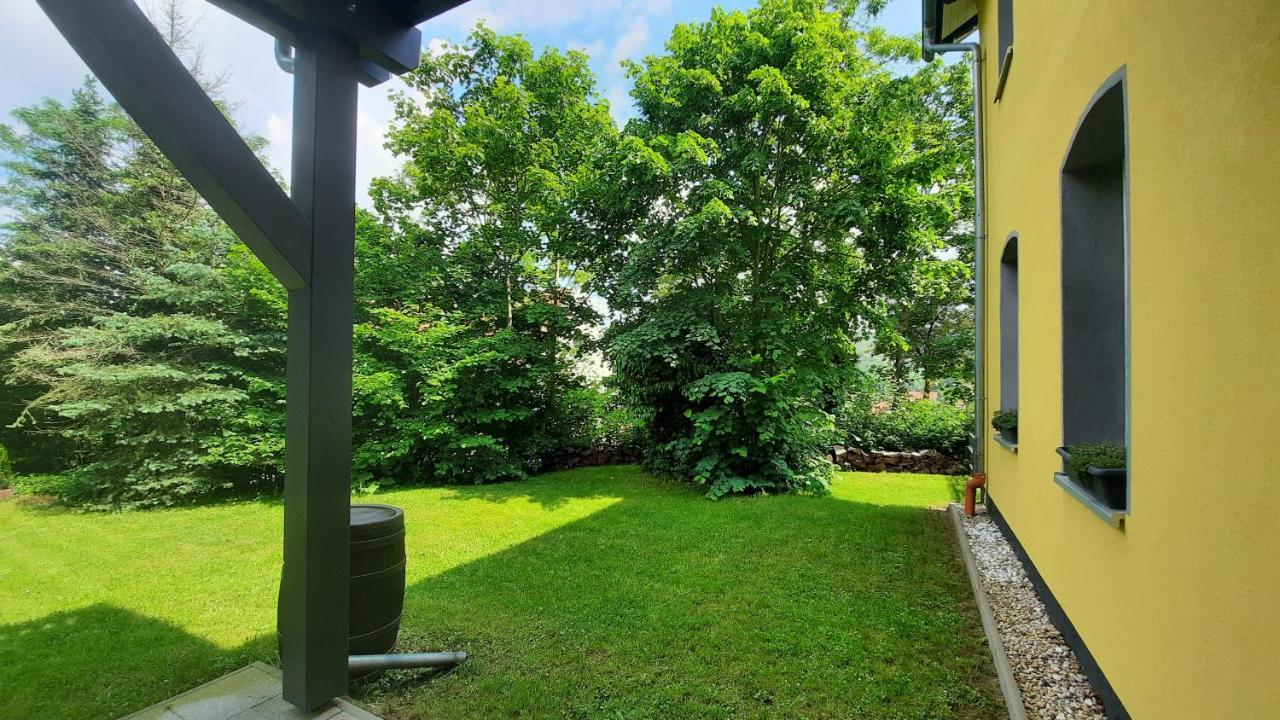 Haus Eveline - Ferienwohnungen Unterhalb Der Wartburg - Eisenach Eksteriør bilde