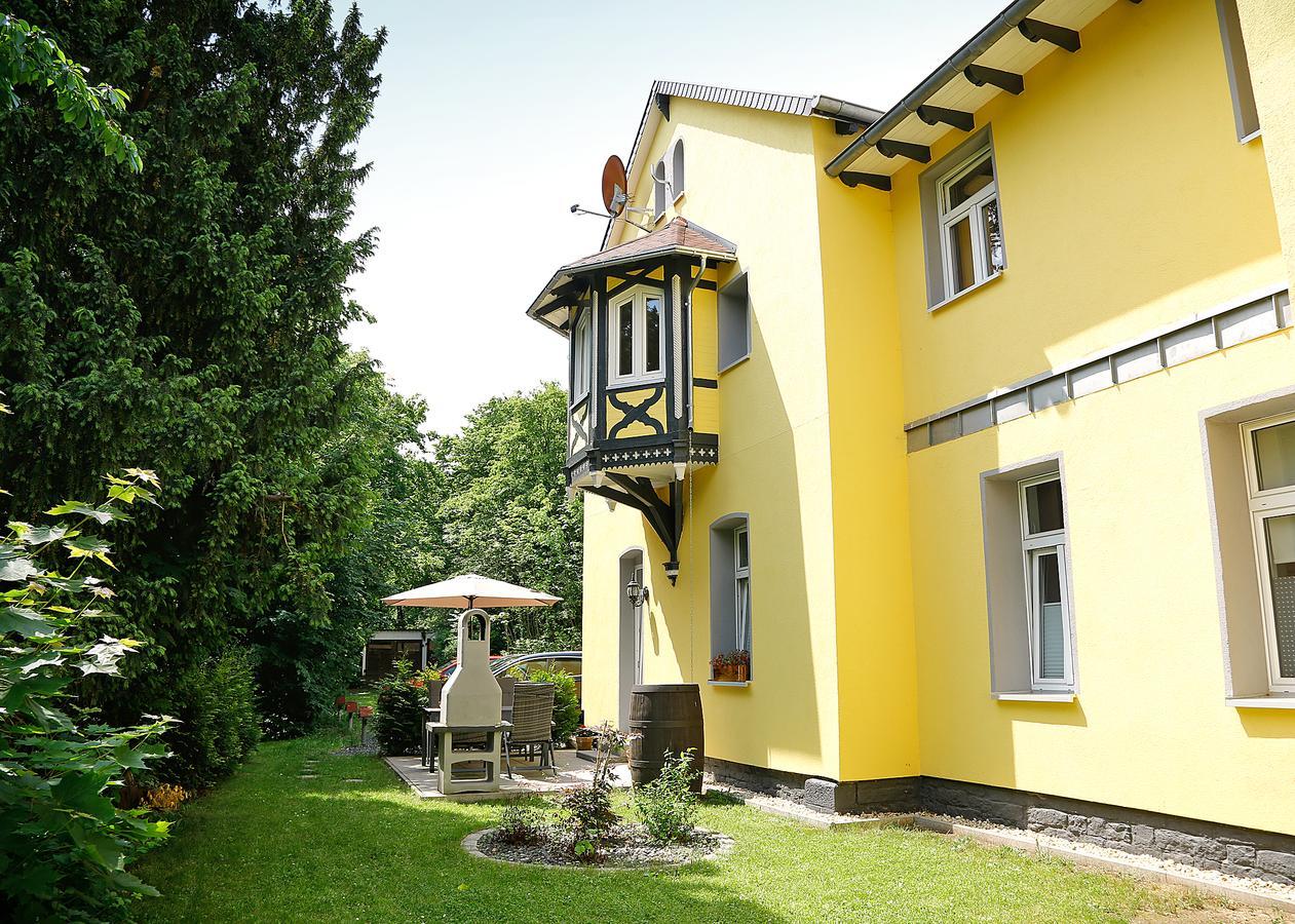 Haus Eveline - Ferienwohnungen Unterhalb Der Wartburg - Eisenach Eksteriør bilde