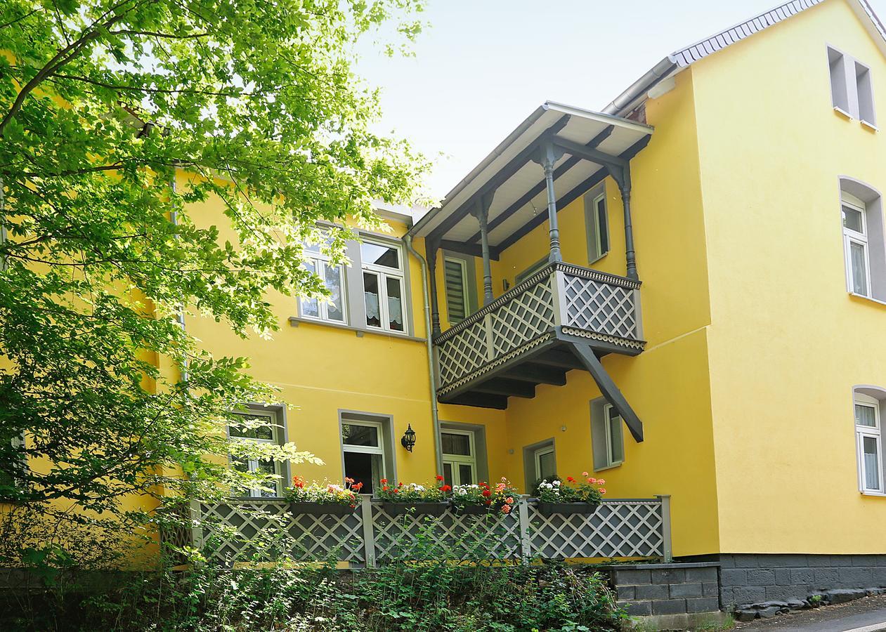 Haus Eveline - Ferienwohnungen Unterhalb Der Wartburg - Eisenach Eksteriør bilde